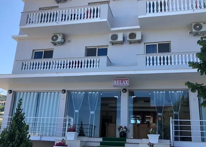 Otel Relax & 3*