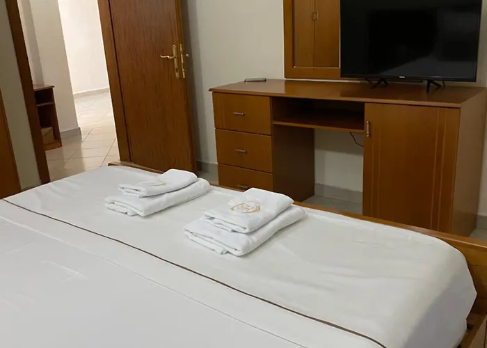 호텔 Relax & 골렘