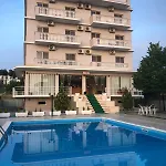 Ξενοδοχείο Relax & Golem (Tirana)