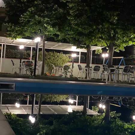 Relax & Szálloda 3*